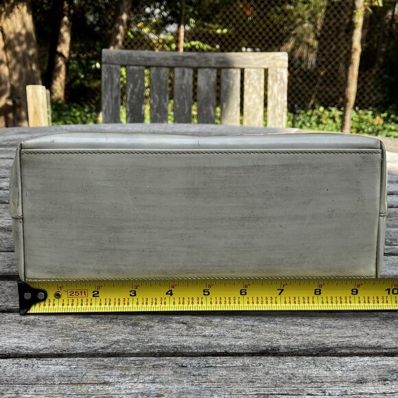 đź’ŻAuthentic GUCCI Vintage Pearlescent Leather Shoulder Bag - Picture 11 of 16